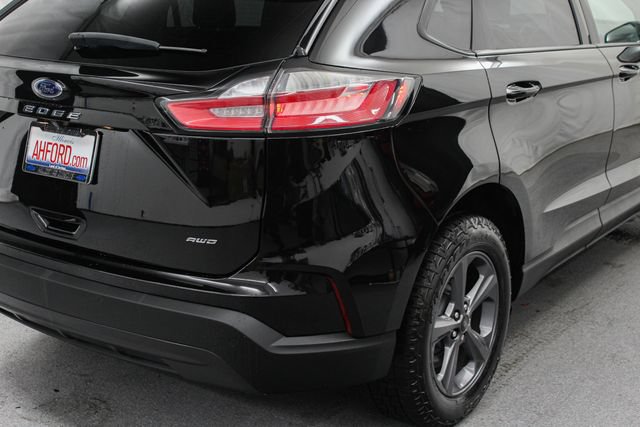 Certified 2023 Ford Edge SEL w/ Sport Appearance Package AWD/4WD image 9