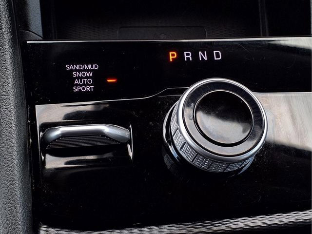 Used 2023 Jeep Grand Cherokee Limited w/ Luxury Tech Group II AWD/4WD image 19