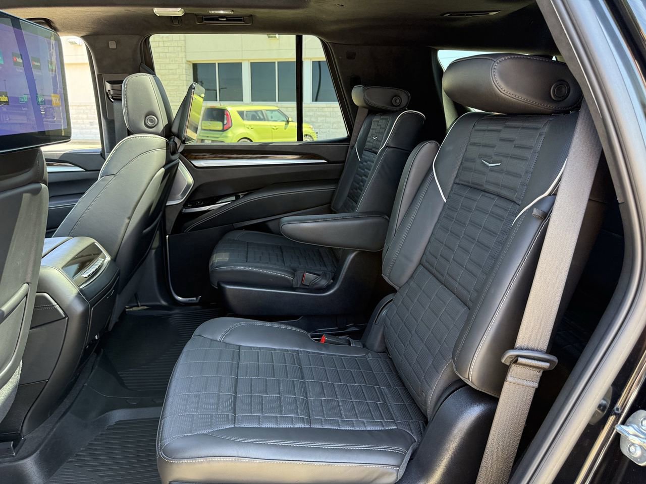 Used 2025 Cadillac Escalade Sport Platinum image 27