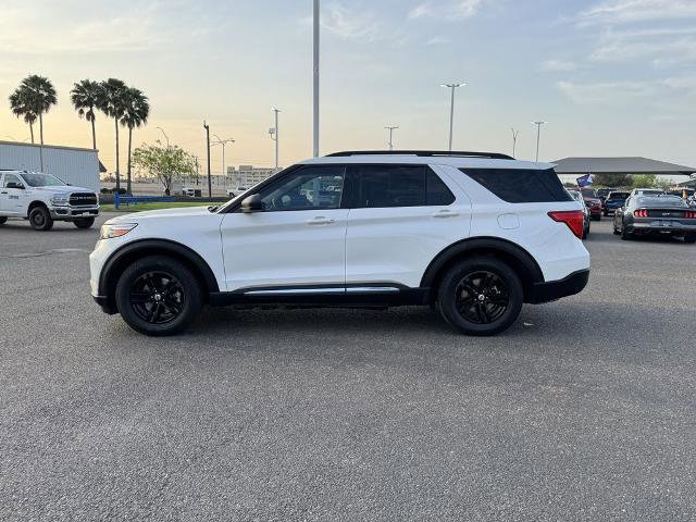 Certified 2022 Ford Explorer XLT image 2