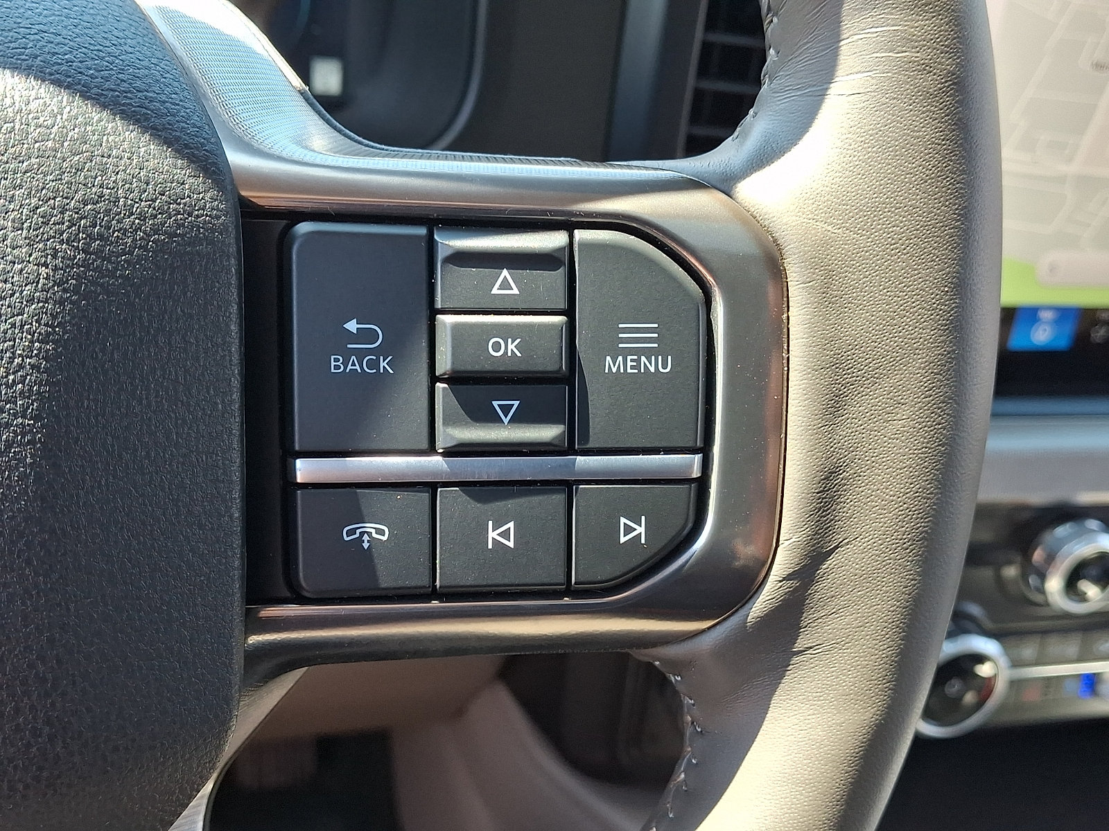 Certified 2025 Ford F450 Platinum w/ Platinum Plus Package AWD/4WD image 30