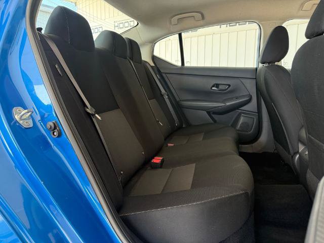 Used 2025 Nissan Sentra SV FWD image 9