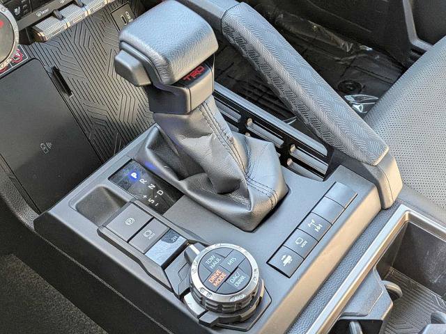 Used 2025 Toyota 4Runner TRD Off-Road Premium w/ Tow Technology Package image 31