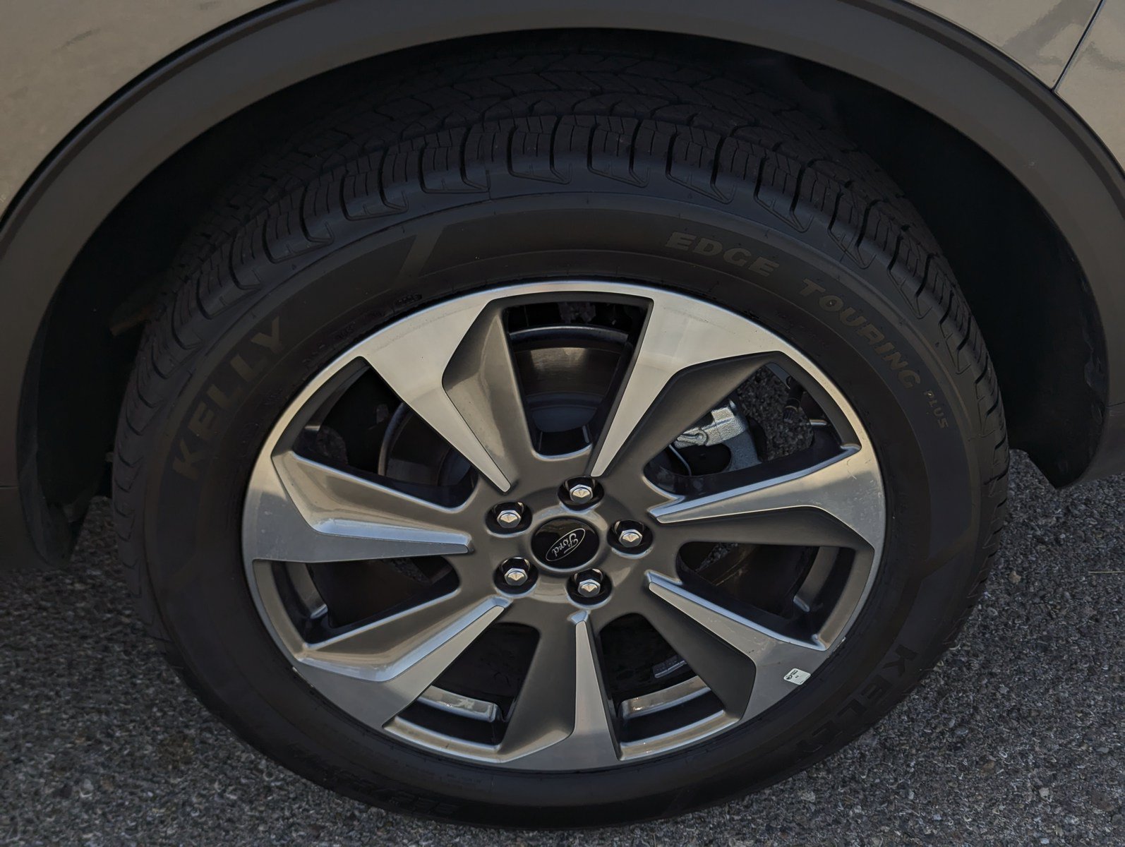 Certified 2025 Ford Escape Platinum AWD/4WD image 7