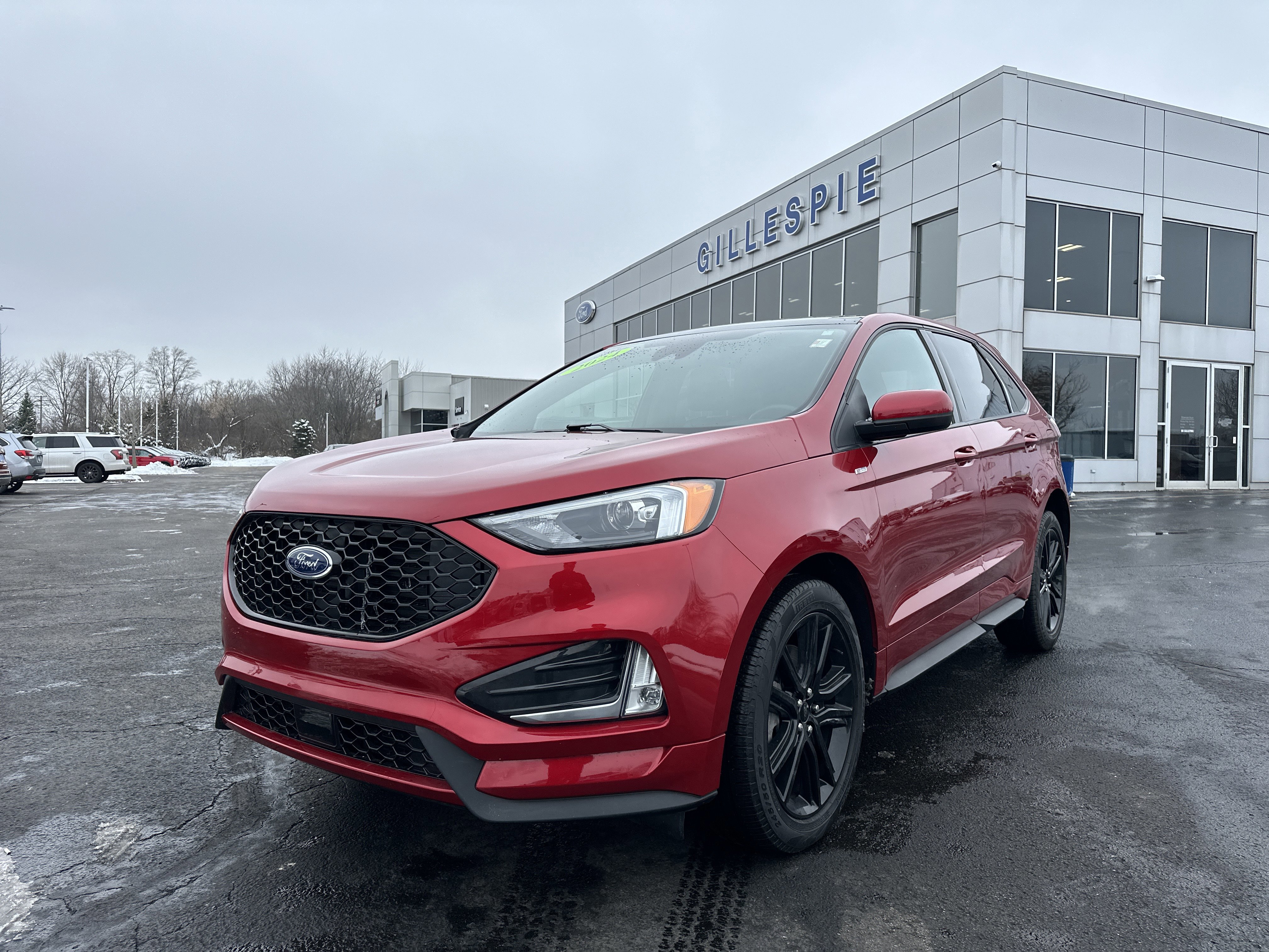 Certified 2024 Ford Edge ST-Line w/ Class II Trailer Tow Package image 7