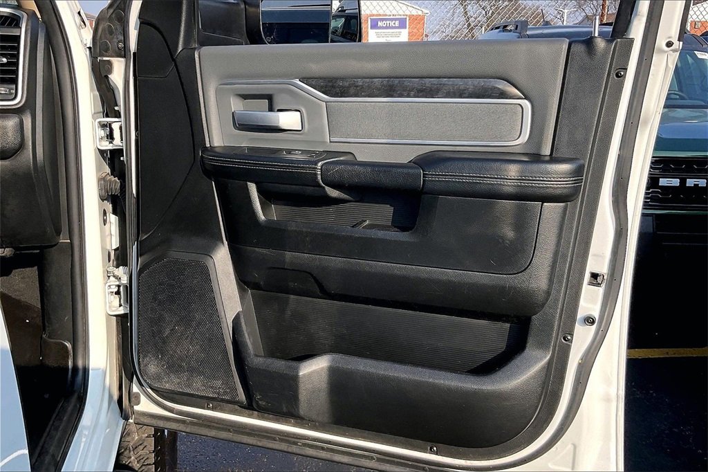 Used 2020 RAM 2500 Big Horn image 22