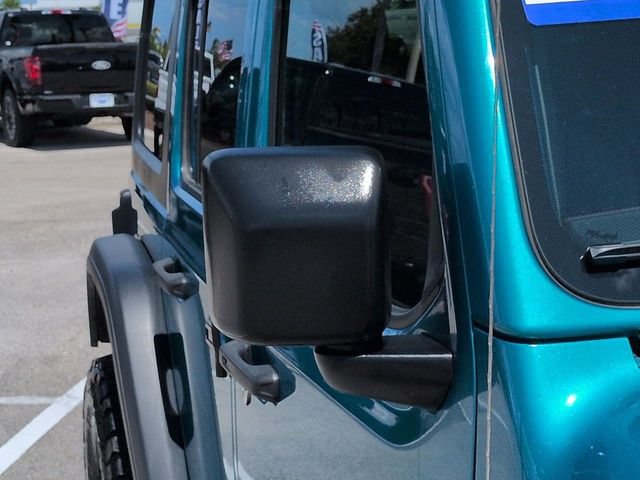 Used 2019 Jeep Wrangler Unlimited Rubicon AWD/4WD image 12