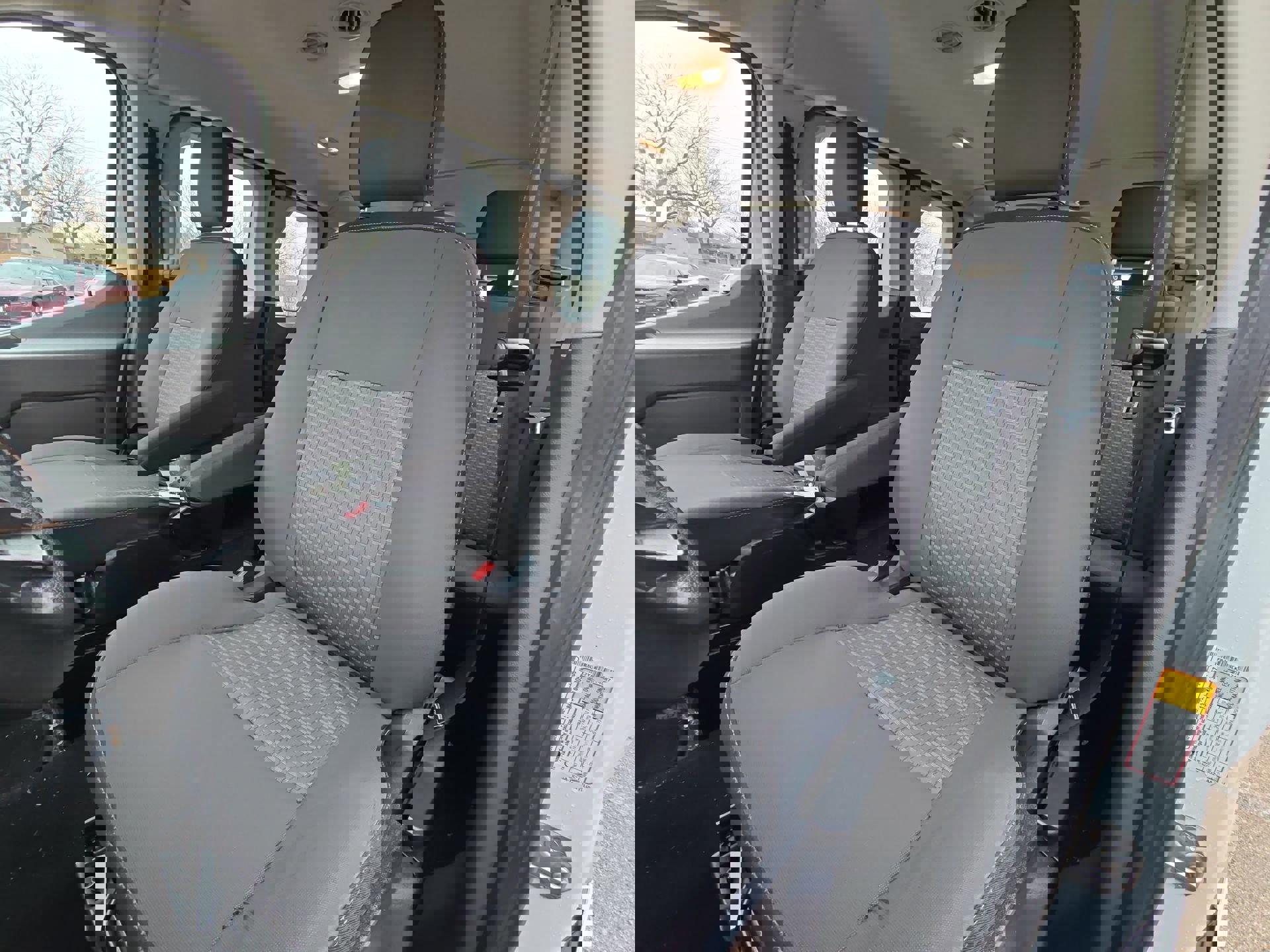 Certified 2020 Ford Transit 350 XLT image 11