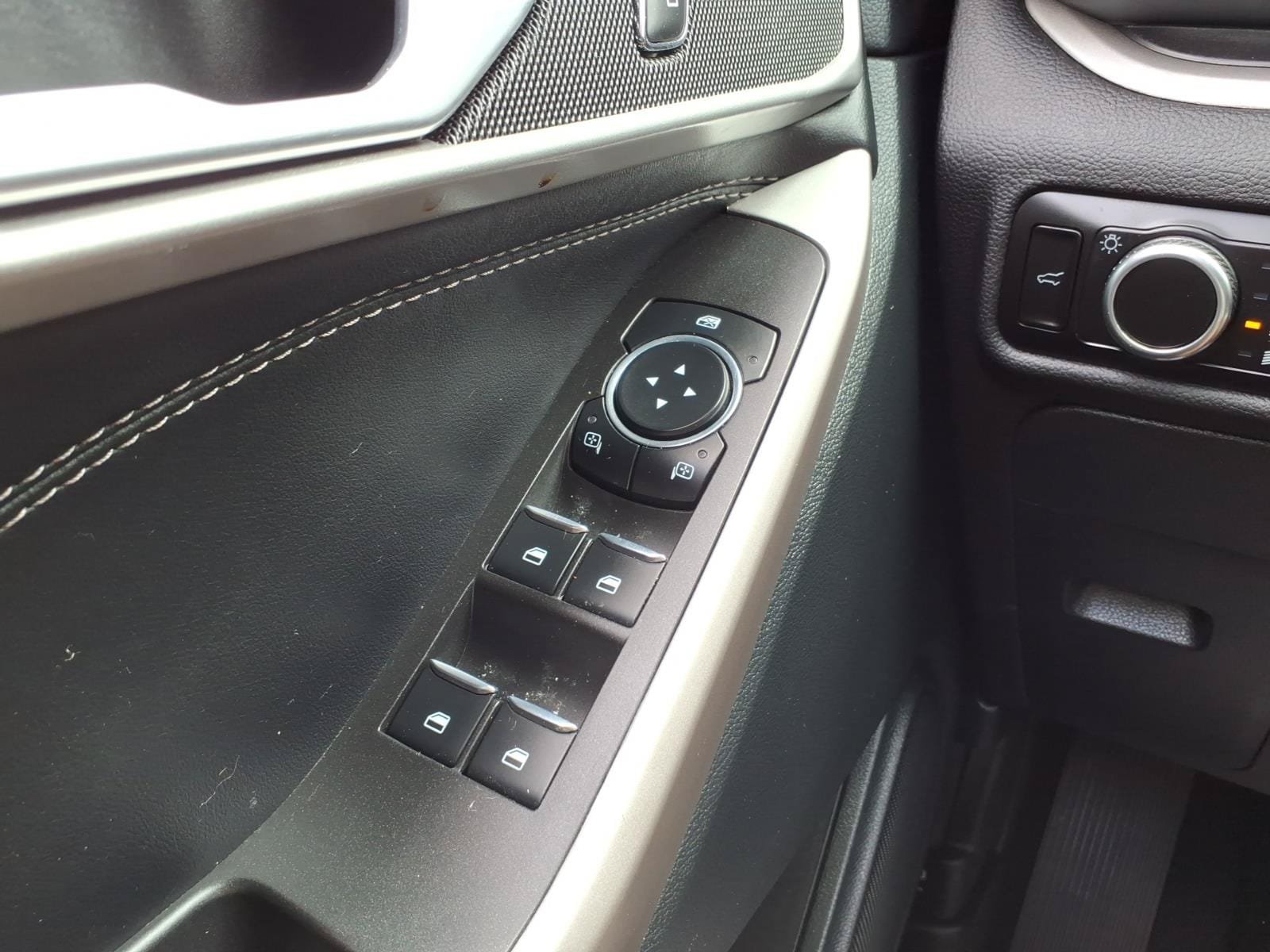 Certified 2023 Ford Explorer XLT AWD/4WD image 22