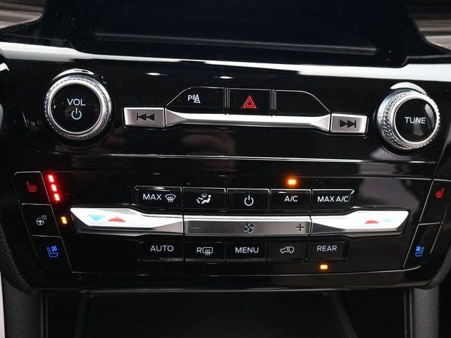 Certified 2024 Ford Explorer Limited image 24