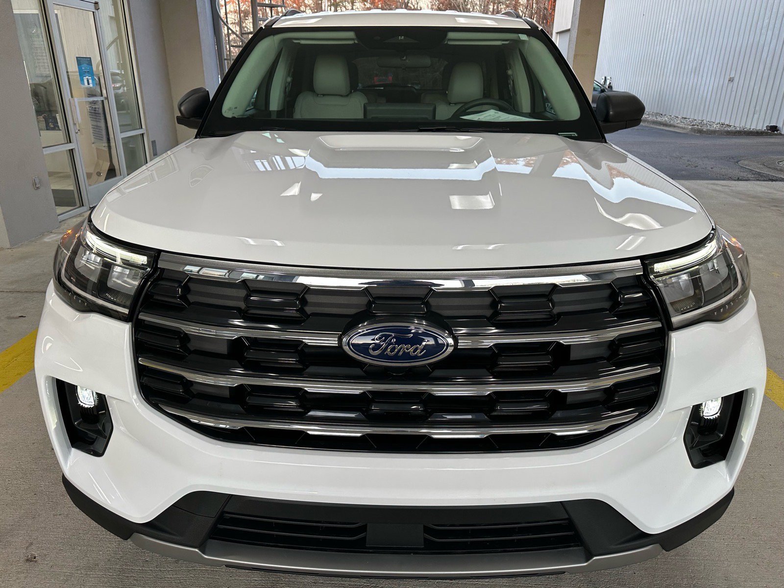 Certified 2025 Ford Explorer Active w/ Active Comfort Package image 7