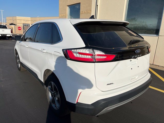 Certified 2023 Ford Edge SEL w/ Convenience Package AWD/4WD image 3