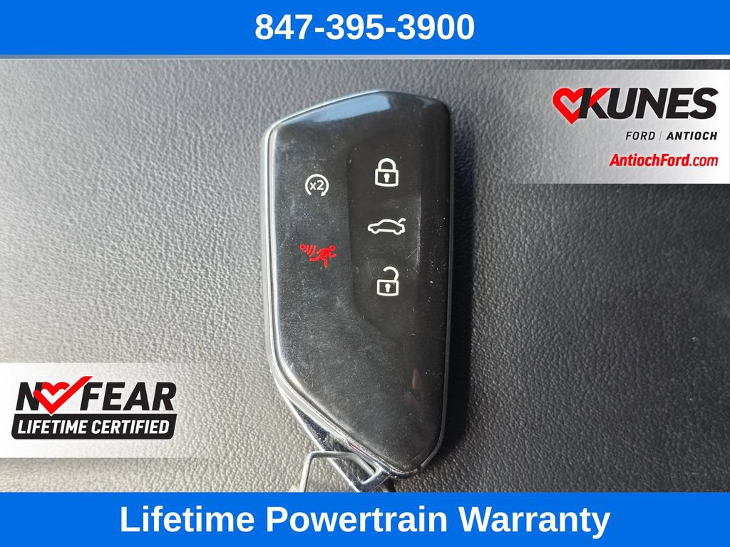 Used 2024 Volkswagen Atlas SE AWD/4WD image 16