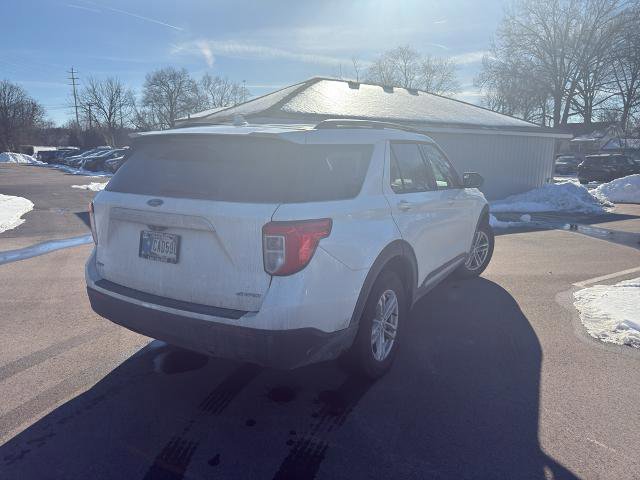 Certified 2022 Ford Explorer XLT image 5