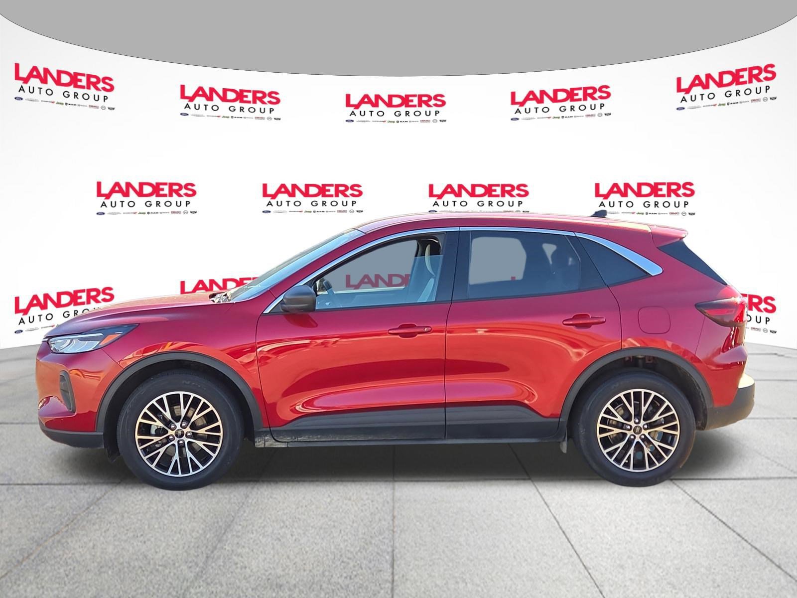 Certified 2023 Ford Escape Active w/ Tech Pack #1 image 2