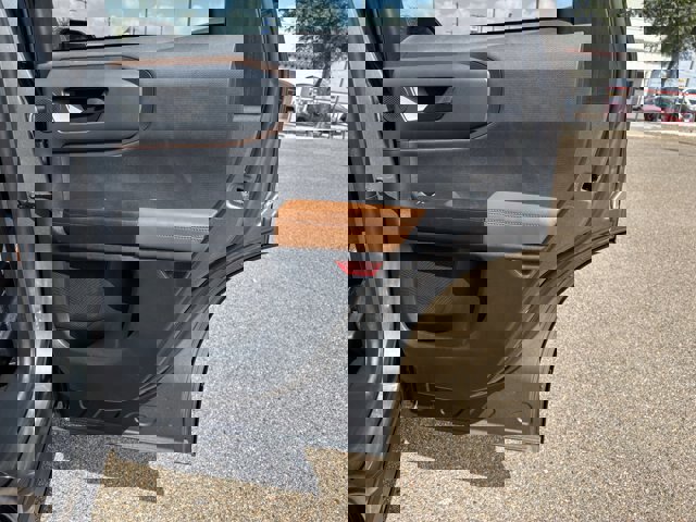 Certified 2023 Ford Bronco Sport Outer Banks w/ Tech Package image 19