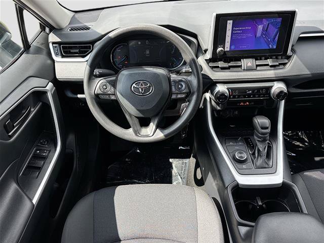 Used 2024 Toyota RAV4 LE AWD/4WD image 23