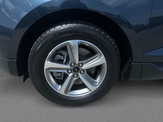Certified 2023 Ford Edge SEL w/ Convenience Package AWD/4WD image 9