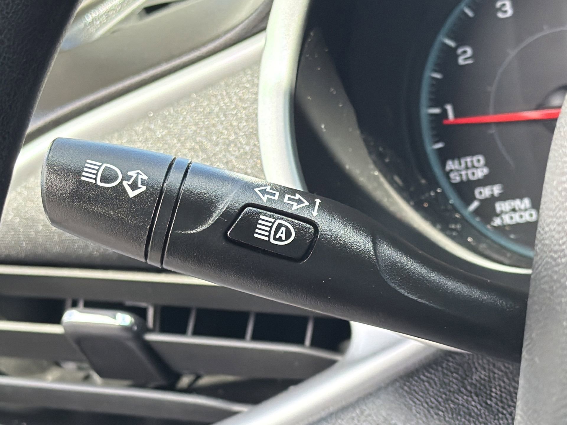 Used 2024 Chevrolet Malibu LT FWD image 13