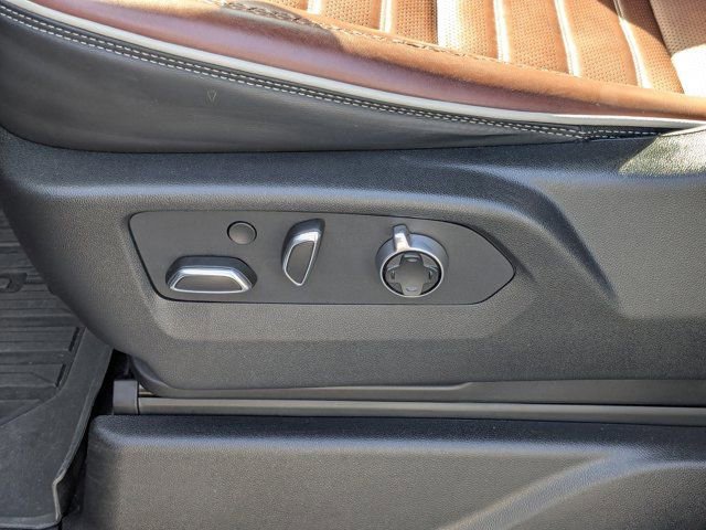 Used 2024 GMC Yukon Denali Ultimate image 22