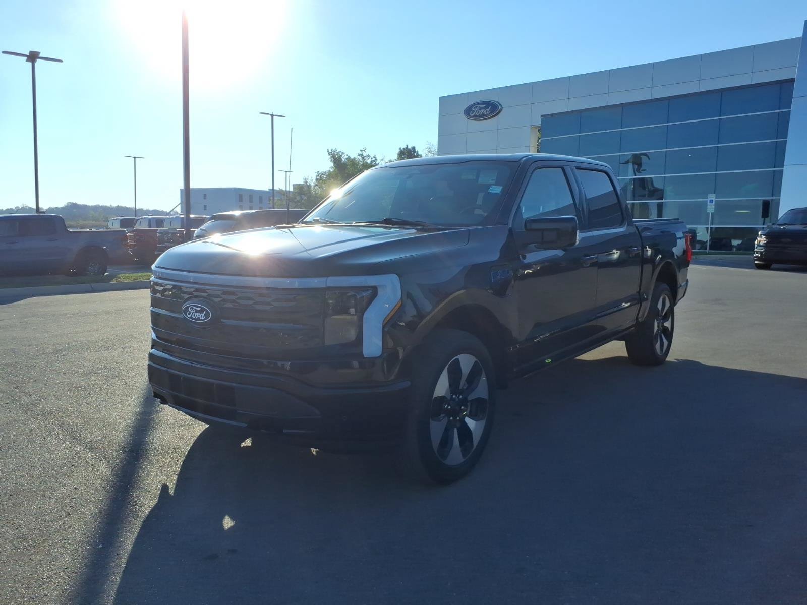Certified 2024 Ford F150 Lightning Platinum AWD/4WD image 7