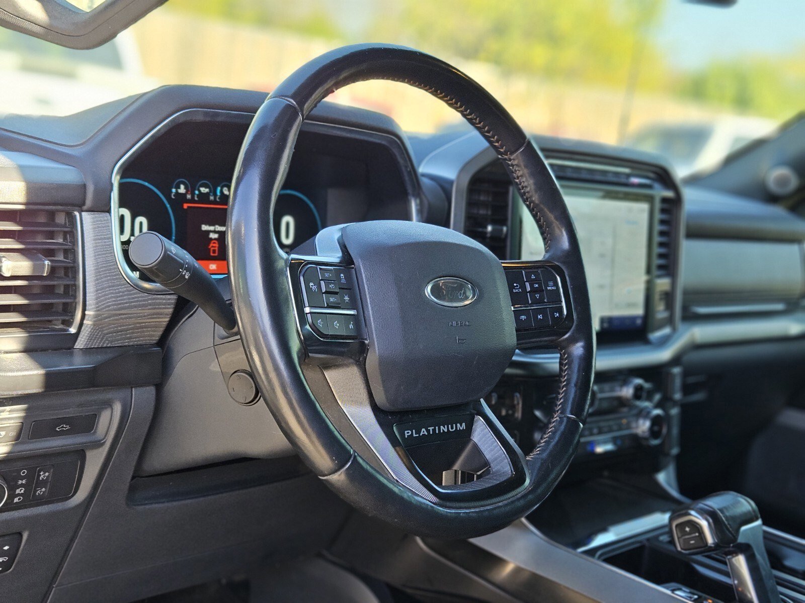 Certified 2022 Ford F150 Platinum w/ Equipment Group 701A High image 21