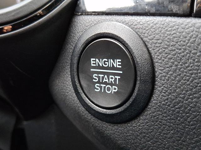 Certified 2024 Ford Escape ST-Line w/ Cold Weather Package image 21