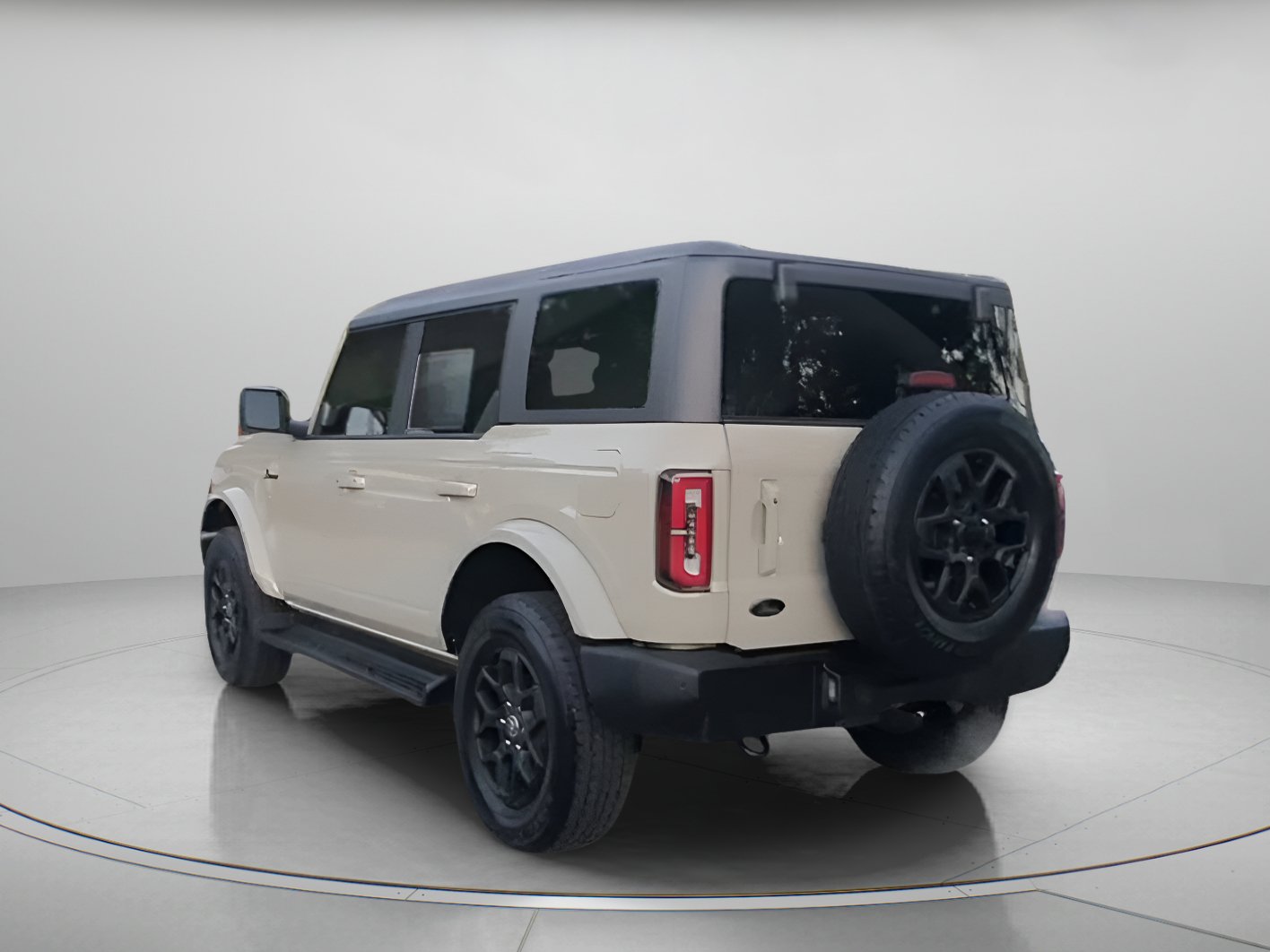 Certified 2025 Ford Bronco Outer Banks AWD/4WD image 21