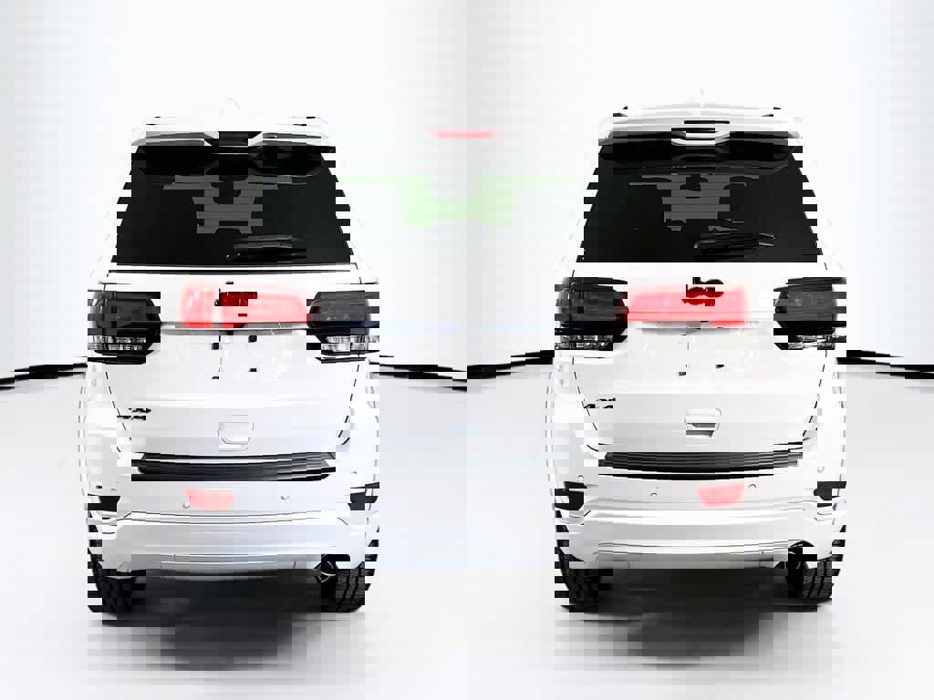 Used 2020 Jeep Grand Cherokee Altitude image 4