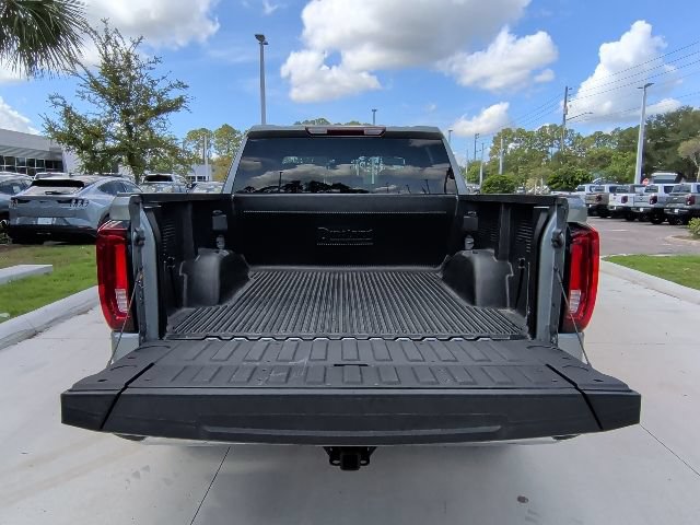Used 2026 GMC Sierra 1500 SLT AWD/4WD image 15