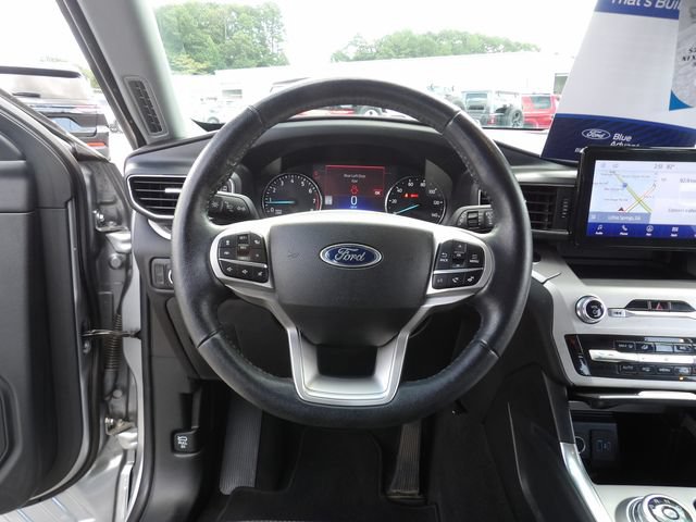 Certified 2023 Ford Explorer XLT w/ Equipment Group 202A RWD image 22