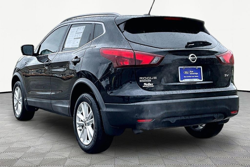 Used 2019 Nissan Rogue Sport SV w/ Technology Package FWD image 13