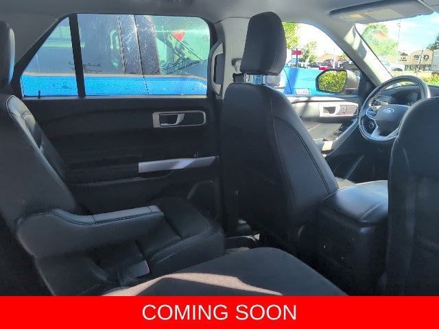Certified 2024 Ford Explorer XLT w/ Equipment Group 202A AWD/4WD image 9