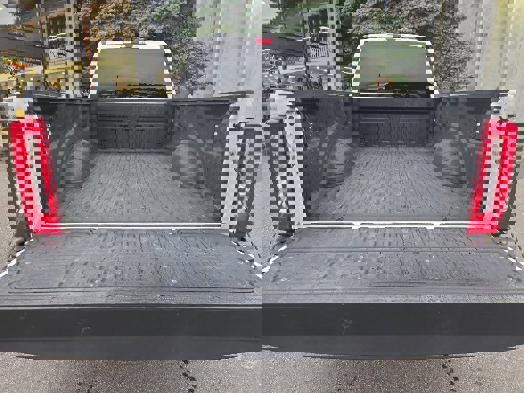 Certified 2024 Ford F350 XLT w/ FX4 Off-Road Package image 11