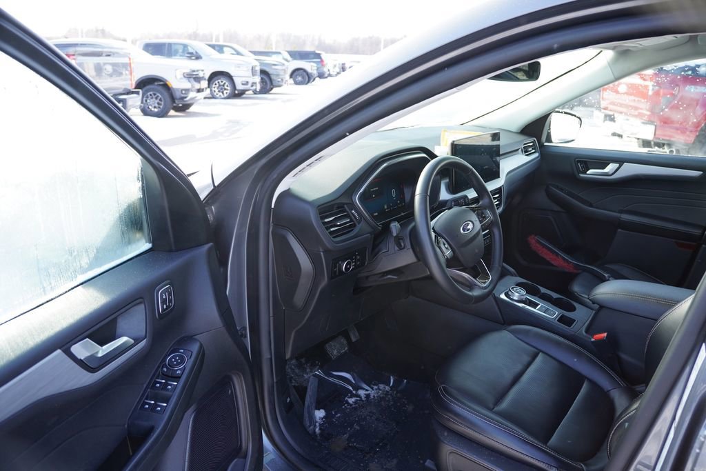 Certified 2024 Ford Escape Platinum image 14