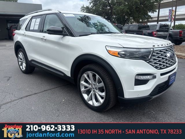 Certified 2023 Ford Explorer Platinum w/ Premium Technology Package AWD/4WD image 1