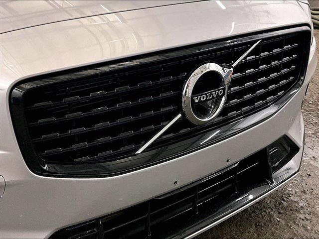 Used 2022 Volvo S60 B5 Momentum w/ Advanced Package AWD/4WD image 29