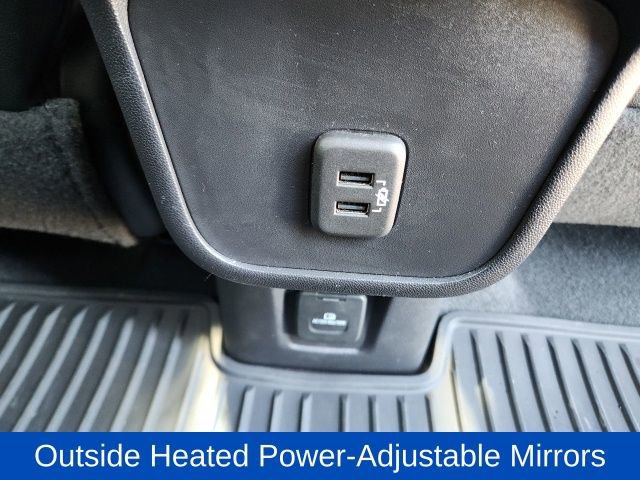 Used 2024 Chevrolet Equinox RS w/ RS Leather Package image 17