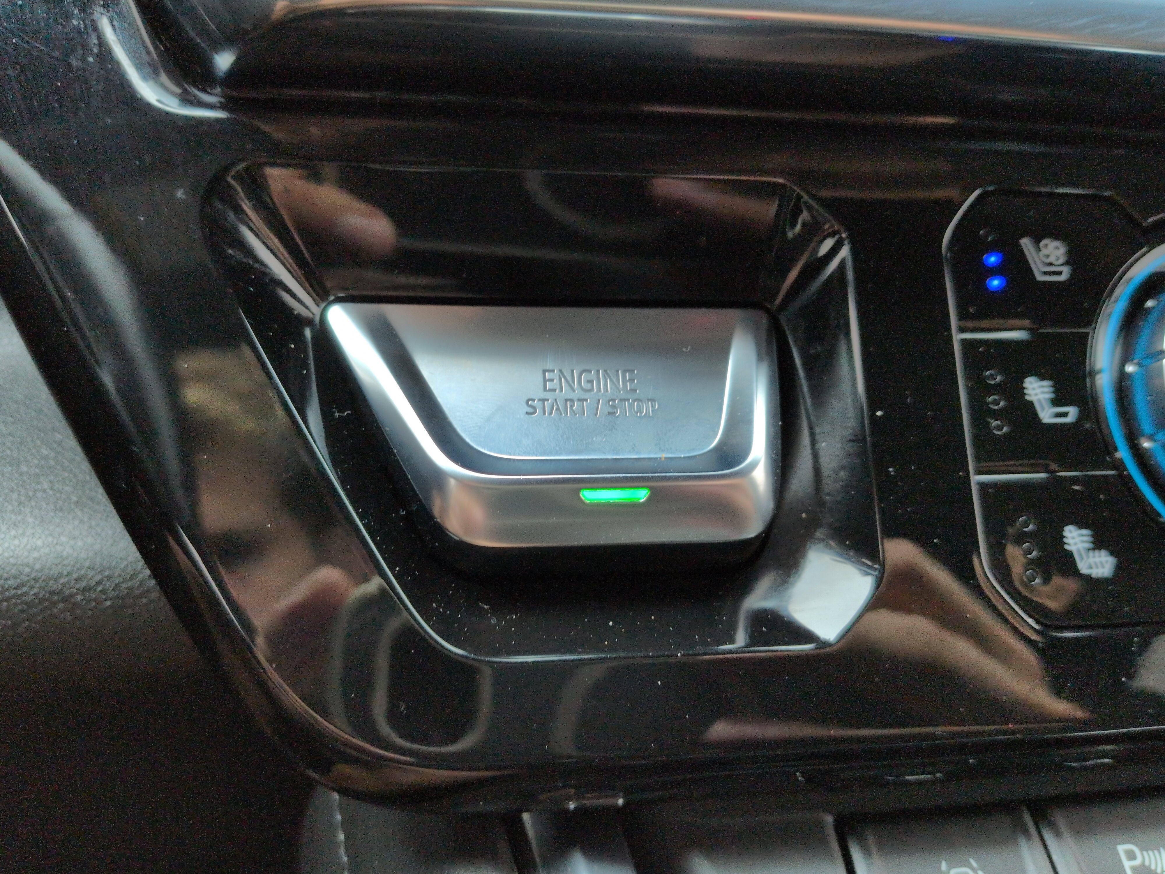 Used 2022 GMC Sierra 1500 Denali AWD/4WD image 27