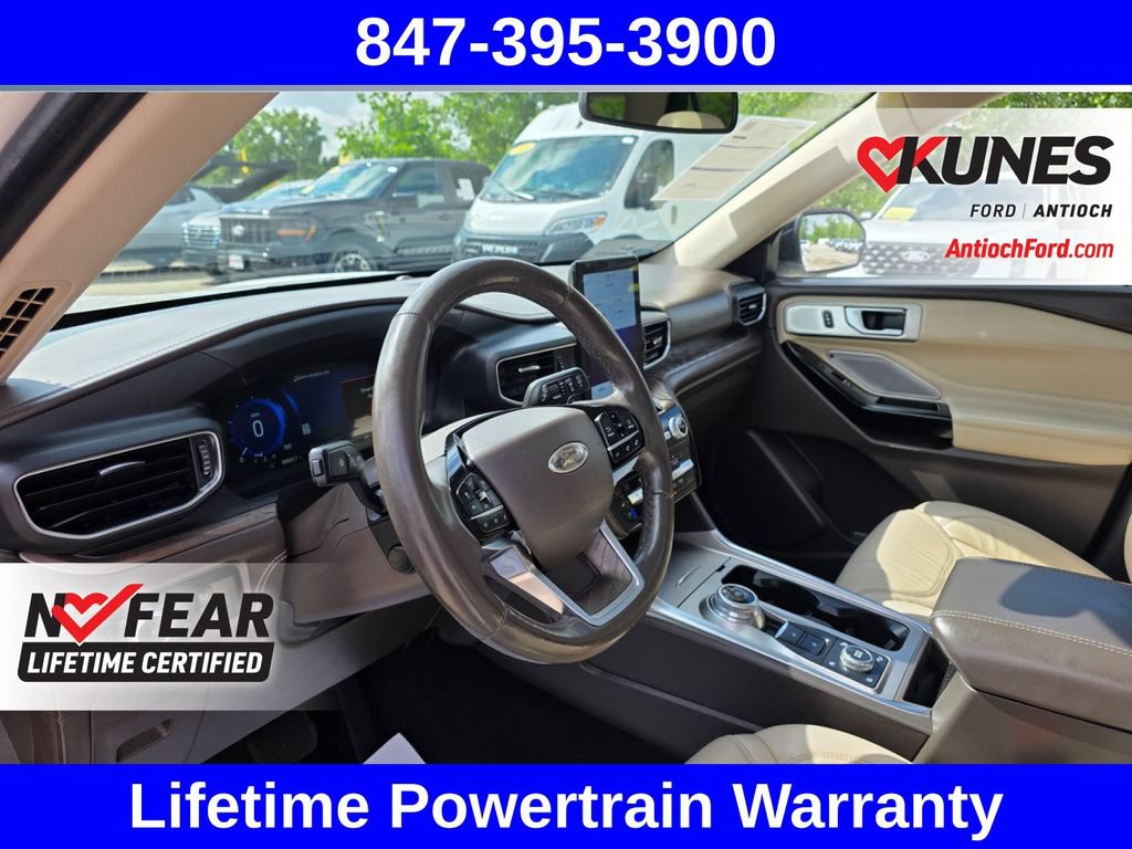Certified 2021 Ford Explorer Platinum w/ Equipment Group 601A AWD/4WD image 23