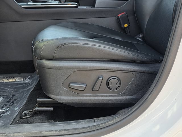 Used 2024 Kia Sportage EX FWD image 16