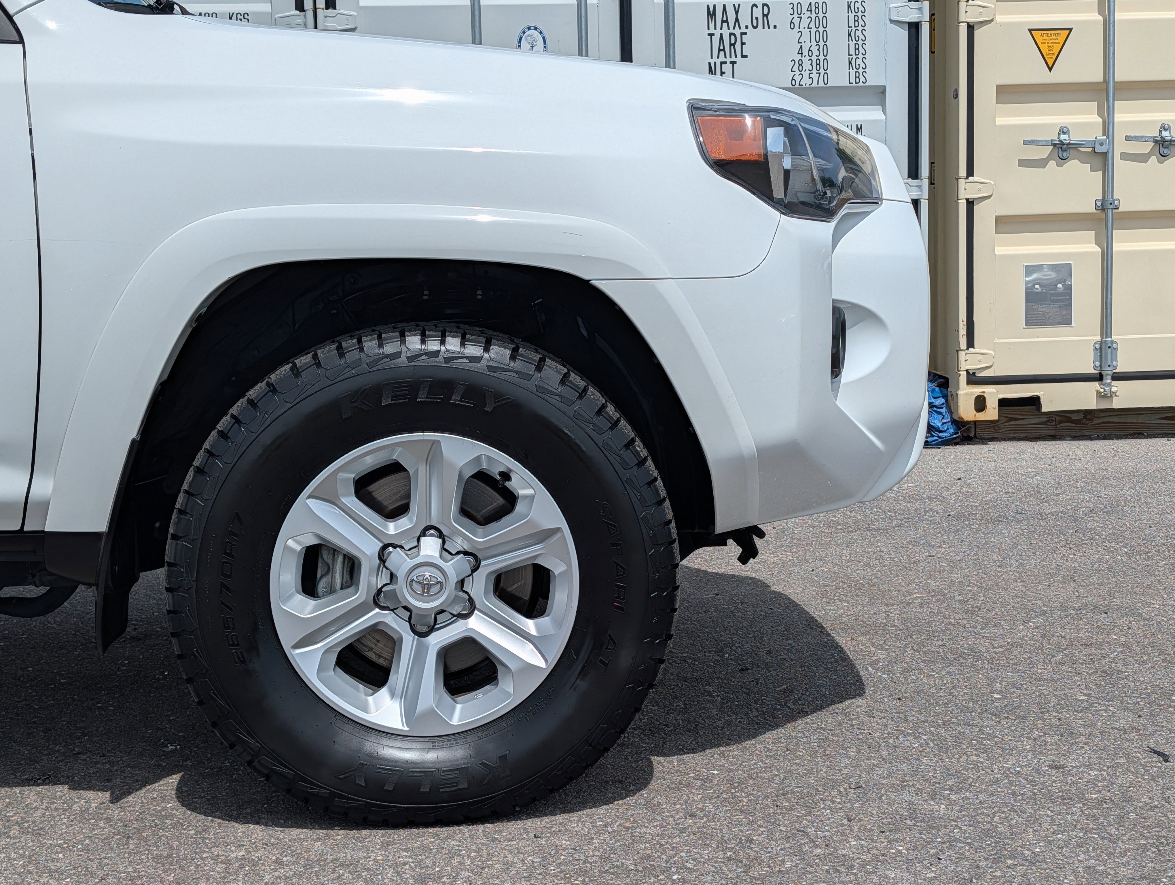 Used 2022 Toyota 4Runner SR5 Premium w/ Moonroof Package AWD/4WD image 11