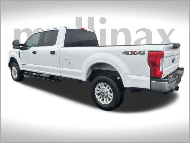 Certified 2019 Ford F250 XLT w/ XLT Value Package image 11