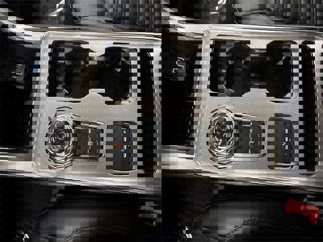 Certified 2023 Ford Edge SEL w/ Convenience Package image 12