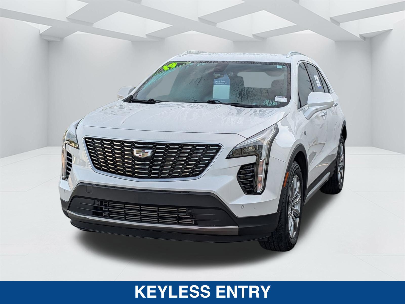 Used 2019 Cadillac XT4 Premium Luxury FWD image 8