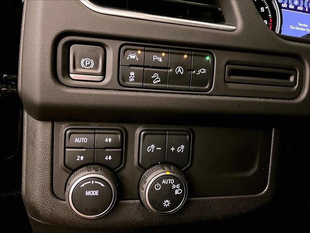 Used 2021 Chevrolet Tahoe Premier AWD/4WD image 31