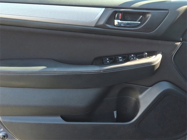 Used 2017 Subaru Legacy 2.5i Premium image 12