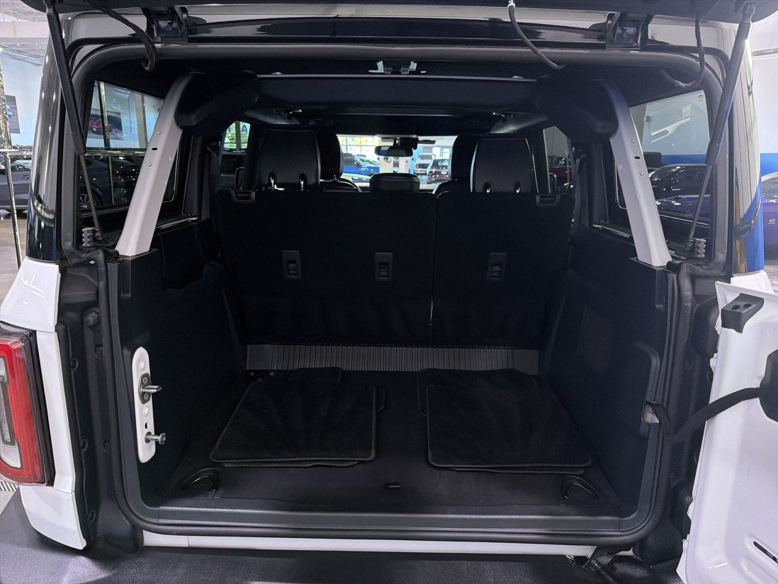 Certified 2025 Ford Bronco Outer Banks AWD/4WD image 28