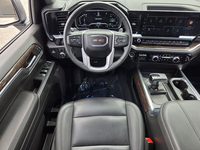 Used 2024 GMC Sierra 1500 Elevation w/ Elevation Premium Package AWD/4WD image 14