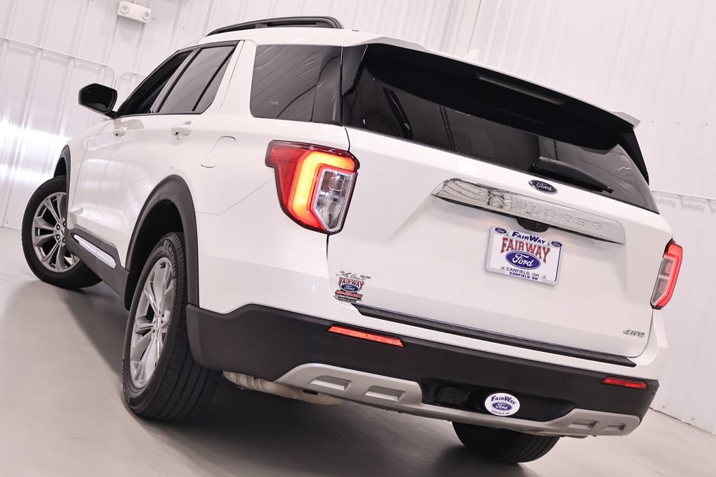 Certified 2023 Ford Explorer XLT w/ Equipment Group 202A AWD/4WD image 42